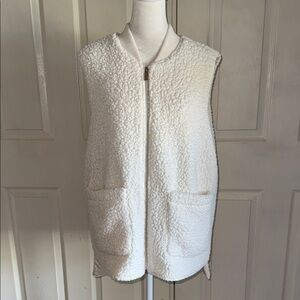 Calvin Klein Performance Ivory Sherpa Satin Lined Vest